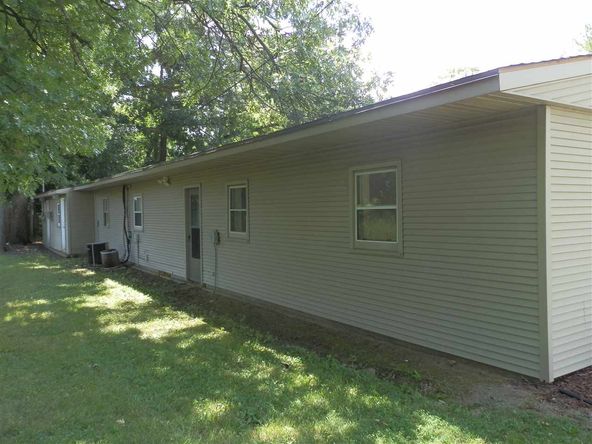 4245 Fox Hills Dr, Janesville, WI 53546